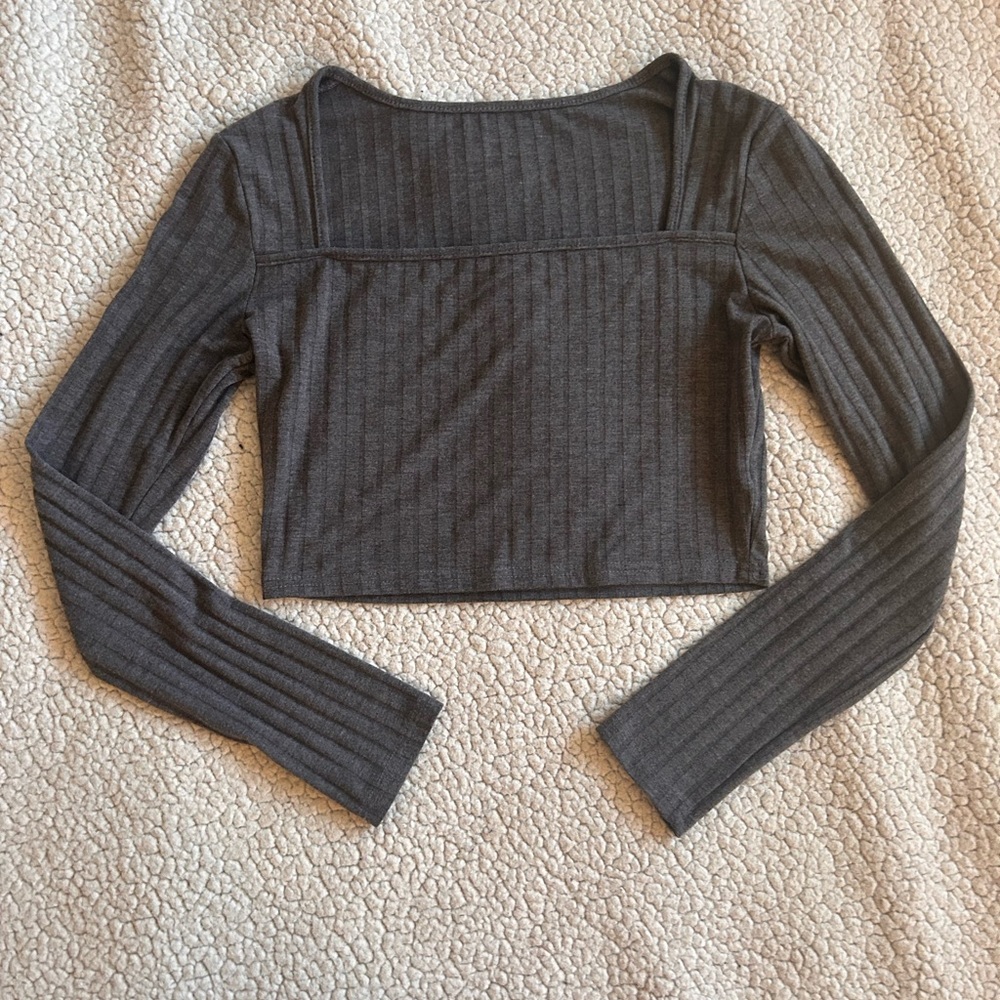 Shein • crop top